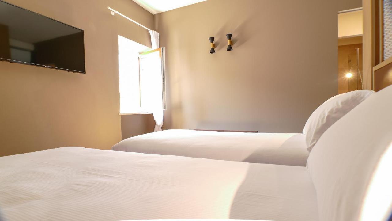 Porto Vecchio Appartamenti Lazise Exterior foto
