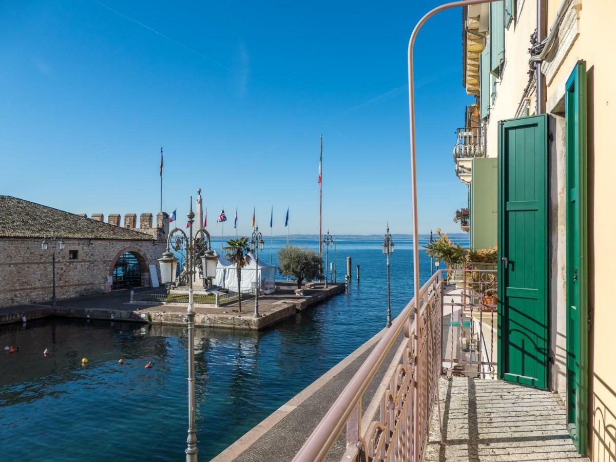 Porto Vecchio Appartamenti Lazise Exterior foto